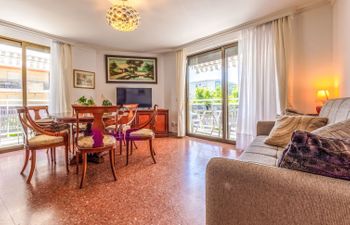 Bahia Apartment 2 Holiday Home