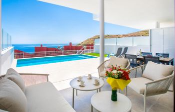 Tizziano View Holiday Home
