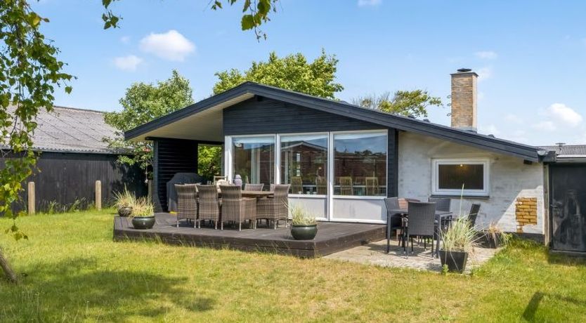 Photo of "Yardila" - 900m from the sea