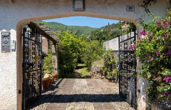 Villa Girasole Holiday Home