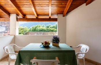 Lavanda Apartment 2 Holiday Home