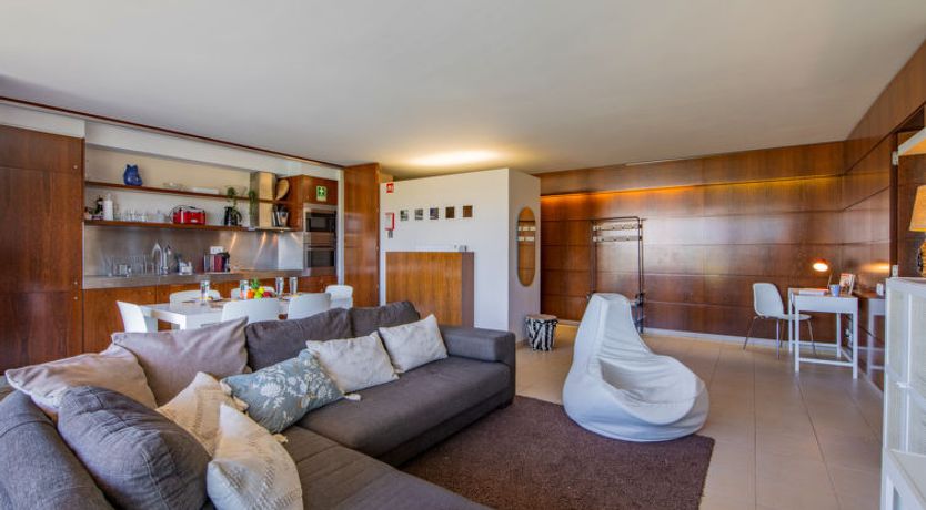 Photo of Algarve Sun-Sea Retreat Apartment 2