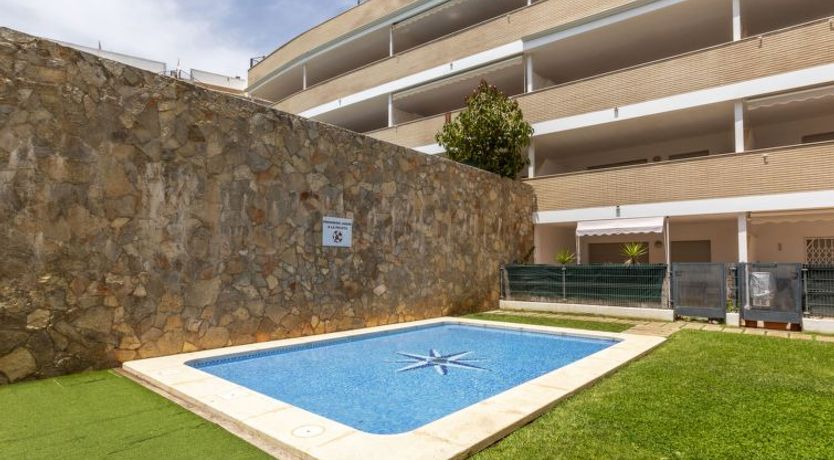 Photo of Los Baladres