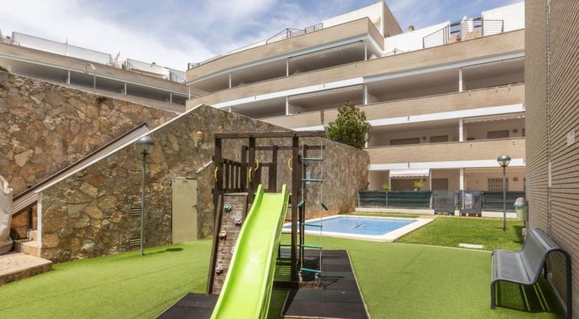 Photo of Los Baladres