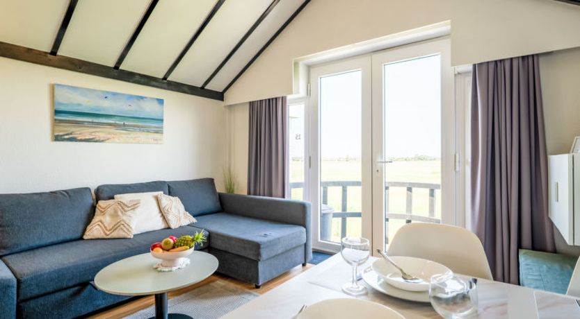 Photo of Julie with parking and shared pool Apartment 11