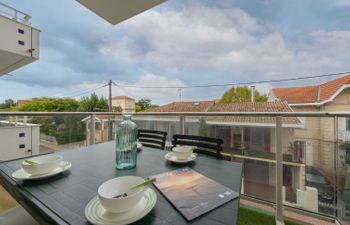 Les Oyats Holiday Home