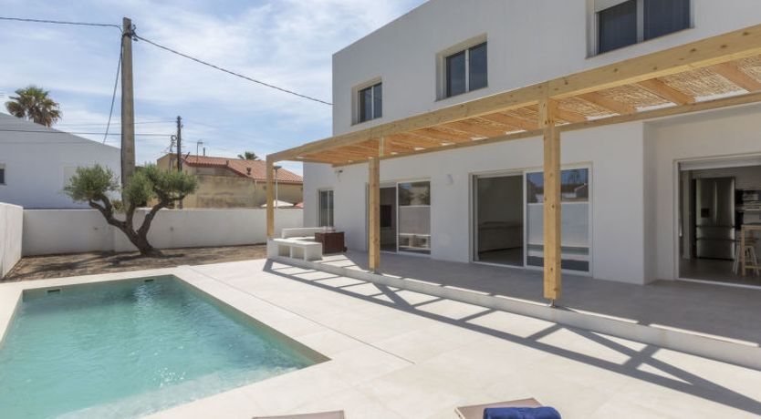 Photo of Les Oliveres