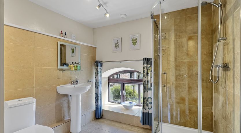 Photo of The Barn at Rainsbury House, Upton