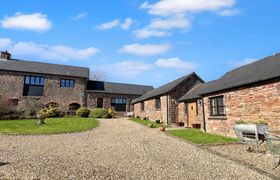 Photo of the-barn-at-rainsbury-house-upton
