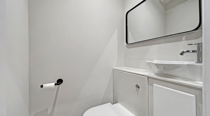 Photo of Broomy Barn, Brompton Regis