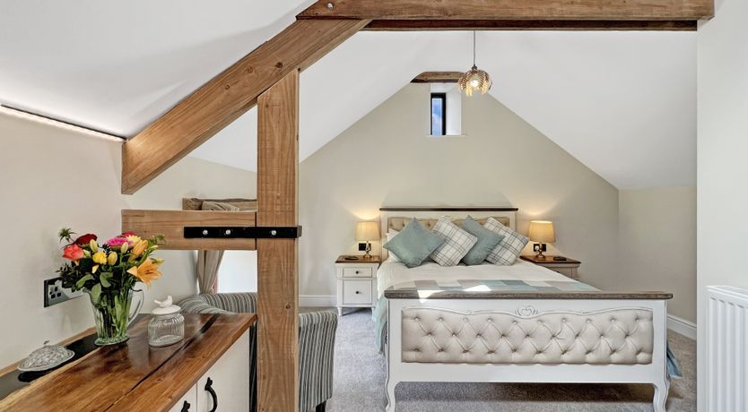 Photo of Broomy Barn, Brompton Regis