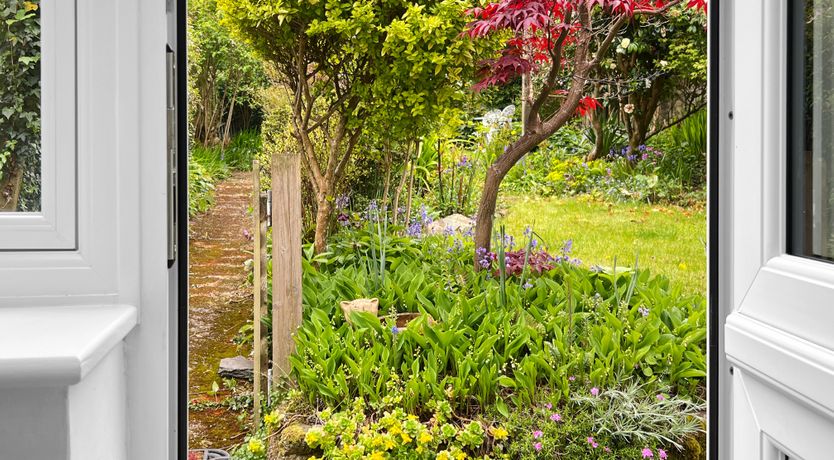 Photo of 6 The Poplars, Hawkcombe