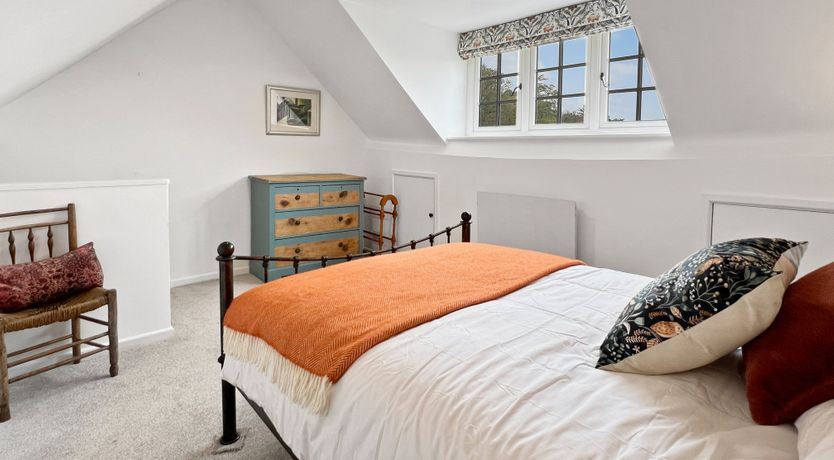 Photo of 6 The Poplars, Hawkcombe