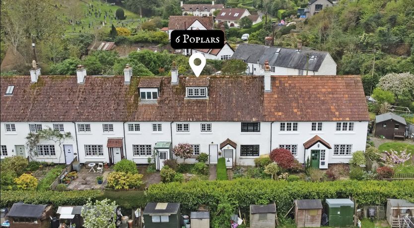 Photo of 6 The Poplars, Hawkcombe