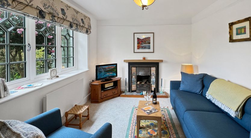 Photo of 6 The Poplars, Hawkcombe