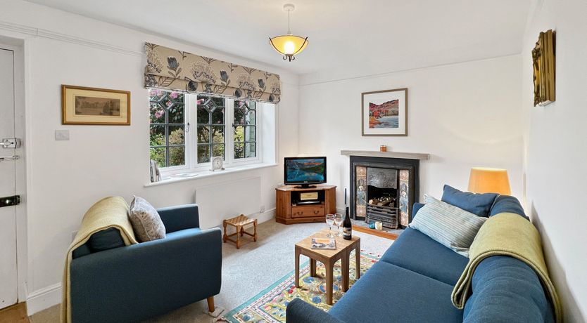 Photo of 6 The Poplars, Hawkcombe