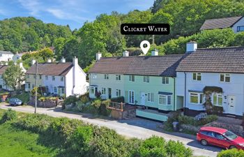 Clicket Water Holiday Home