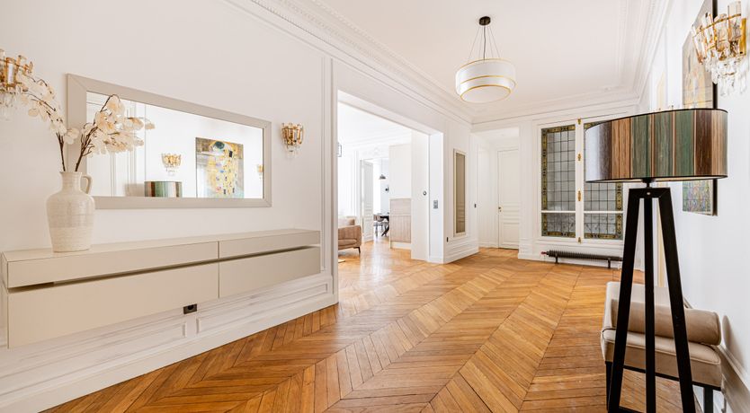 Photo of Élysées Lights