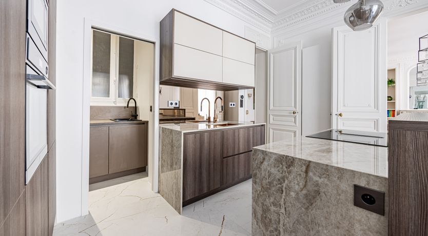 Photo of Élysées Lights