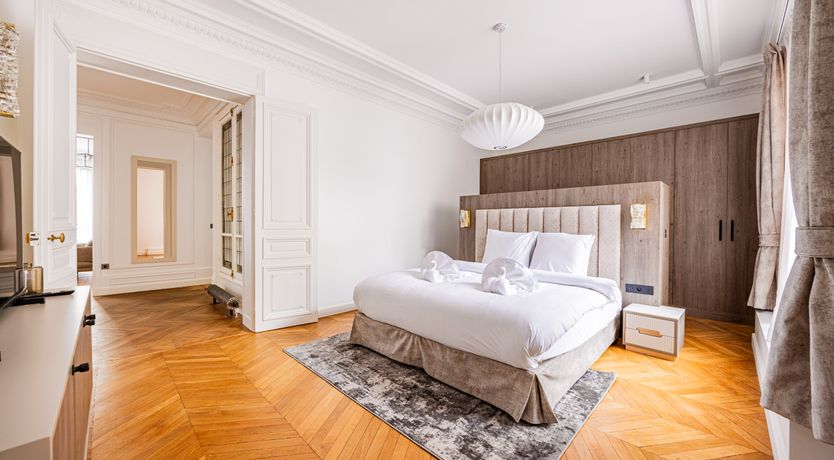 Photo of Élysées Lights