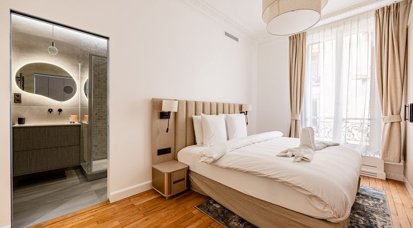 Photo of Élysées Lights