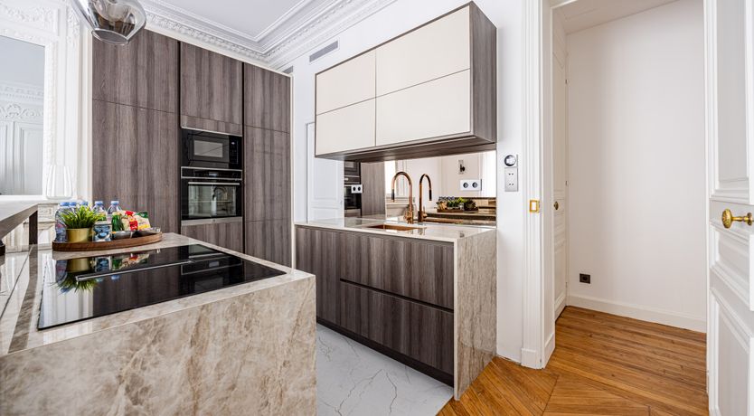 Photo of Élysées Lights