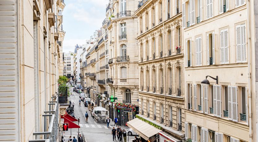 Photo of Élysées Lights