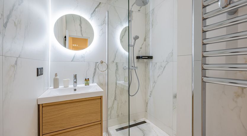 Photo of The Muse of Montparnasse