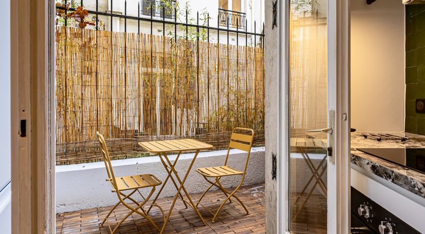 Photo of The Muse of Montparnasse