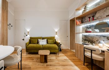 The Muse of Montparnasse Holiday Home