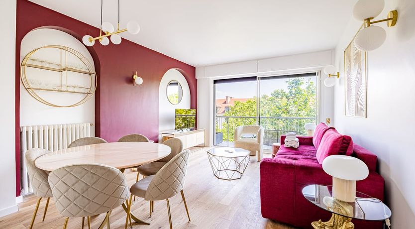 Photo of A View of the Eiffel Tower