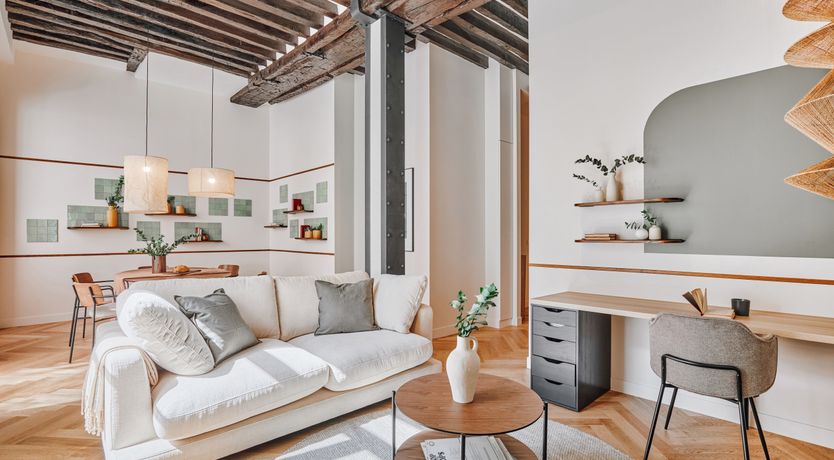 Photo of Sunlight in Paris