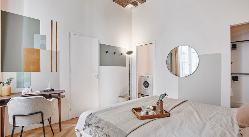 Photo of Sunlight in Paris