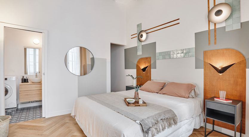 Photo of Sunlight in Paris