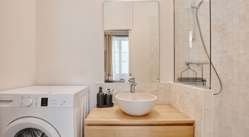 Photo of Sunlight in Paris