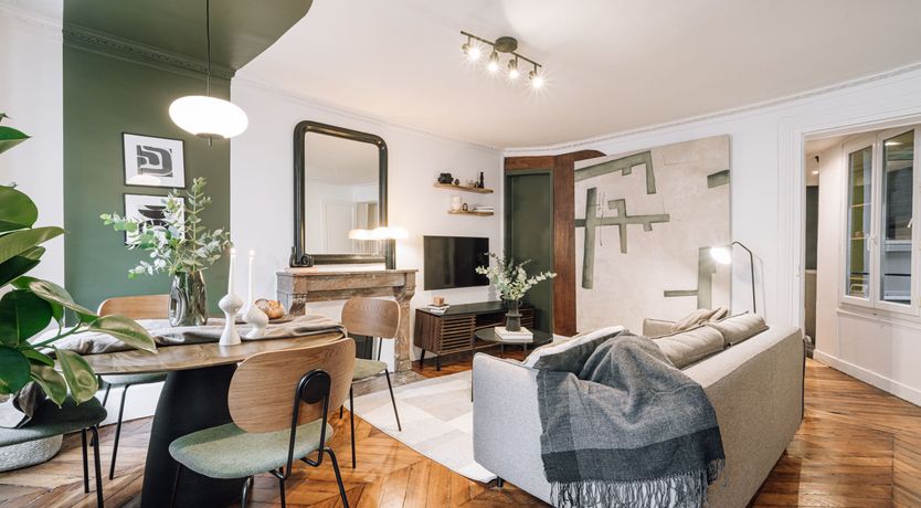 Photo of Parisian Eden