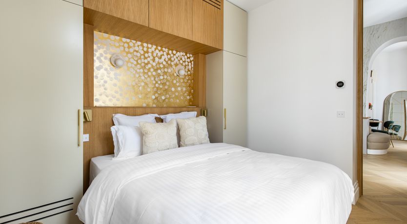 Photo of The Lili Rose