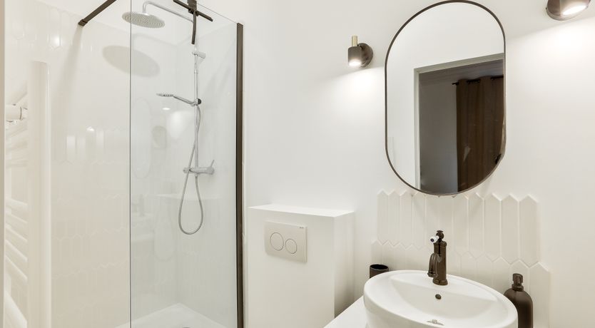 Photo of Pleasant in Passy