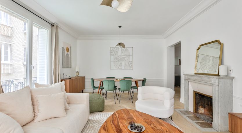 Photo of Pleasant in Passy