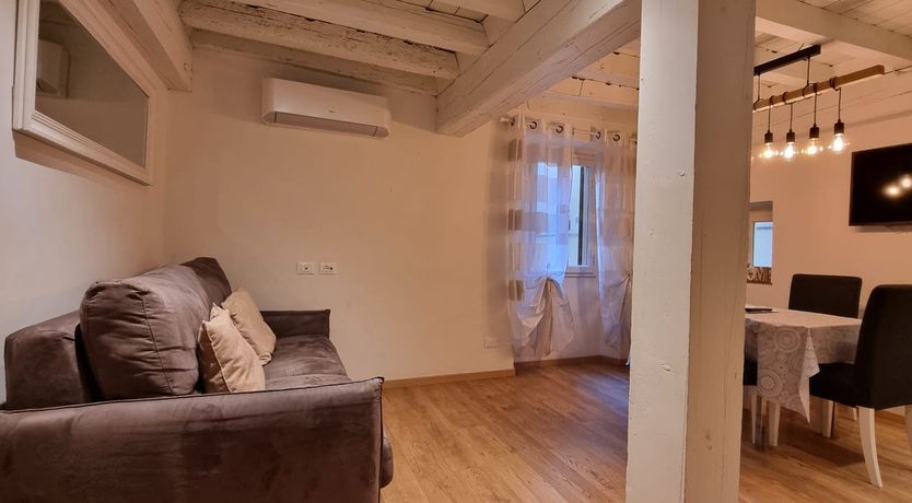 Photo of The Porcelino