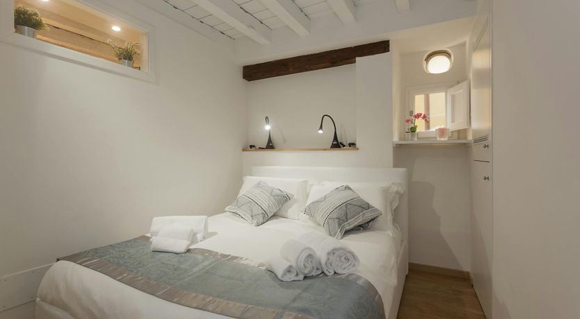 Photo of The Porcelino