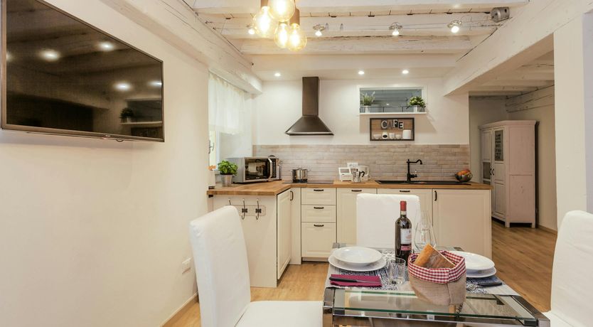 Photo of The Porcelino