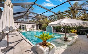 Photo of Floridian Retreat