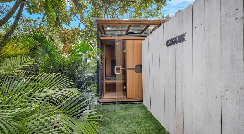 Photo of Floridian Retreat