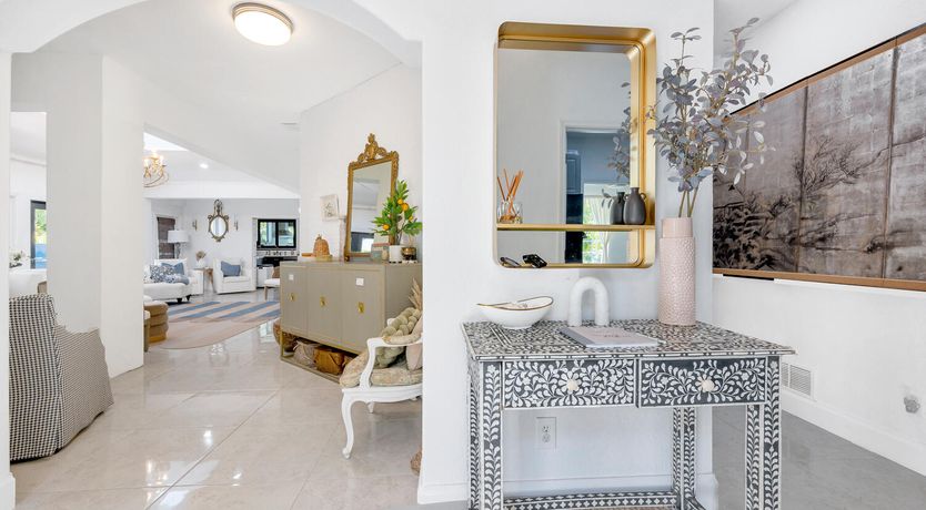 Photo of Floridian Retreat