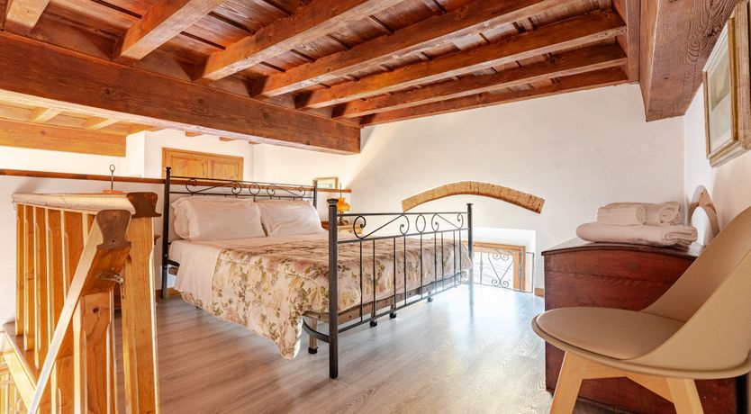 Photo of Window to Florence