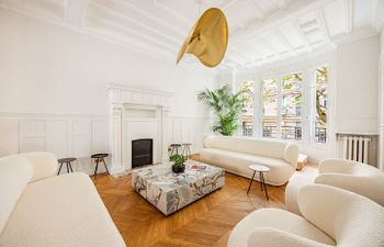 The Trocadero Holiday Home