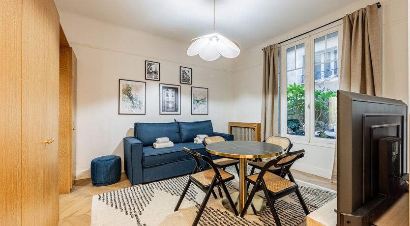 Photo of Les Roses de Ranelagh