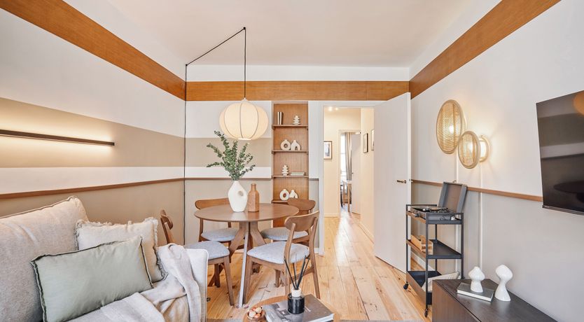 Photo of Porcelain Paris