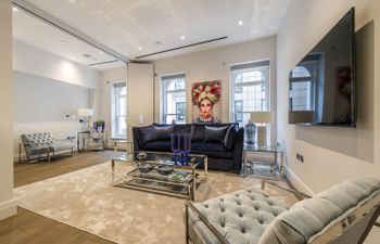 The Capital's Charm Holiday Home